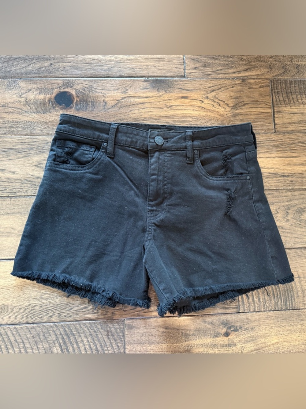 Kut Women’s Black Frayed Hem Denim Shorts, Sz 4